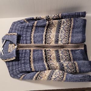 Sweater. Zip up. Collared.